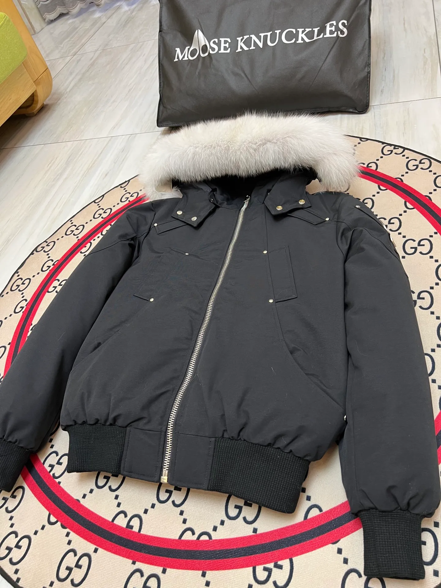 ：Y 116 ：Black Navy Blue Cream White 🇨🇦Moose knuckles/ 02/ ： / （ ） Moose knuckles . 2007 🇨🇦 ！ Premium ， 。 ， RMB 5040-15000 ！ ，LOGO ✂️. ！ . ！ MONCLER/ Canada Goose/ ，Moose knuckles 2019 …… ✂️ 90% ， ！ ✂️ ， ! ✂️ YKK， ， ！ ✂️ ， . ！ ✂️ 3D ， ⚠️Size:s-2xl